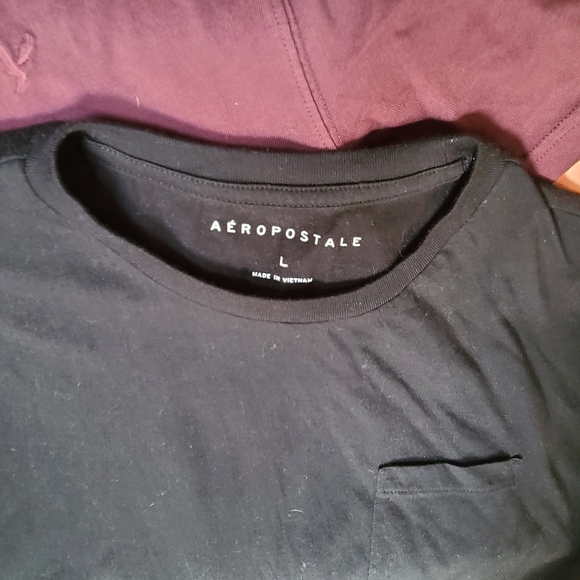 Aeropostale and American Eagle Men's T-Shirts - Burgandy And Coral - Picture 7 of 11